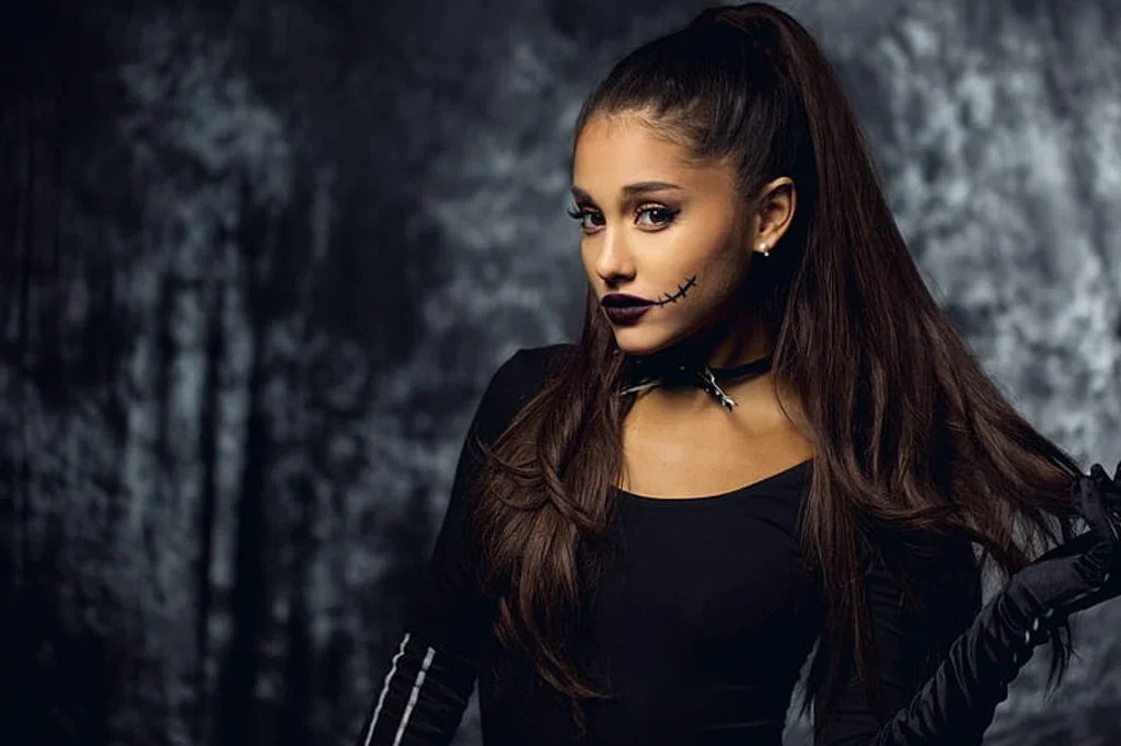 15 Mind-Blowing facts about Ariana Grande that will surprise you