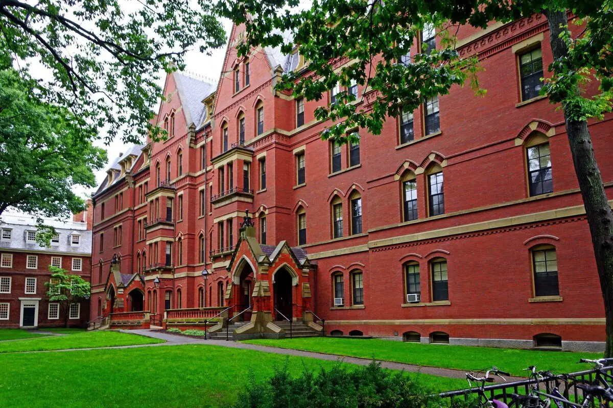 15 Mind-Blowing Harvard Facts That Will Make You Want To Enroll